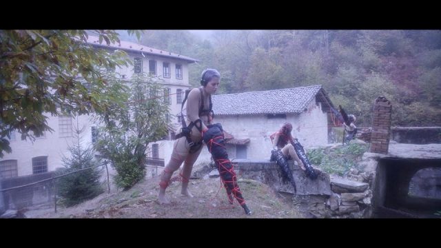 Foto_Ali_performance2