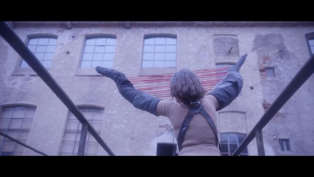 Foto_Ali_Performance4