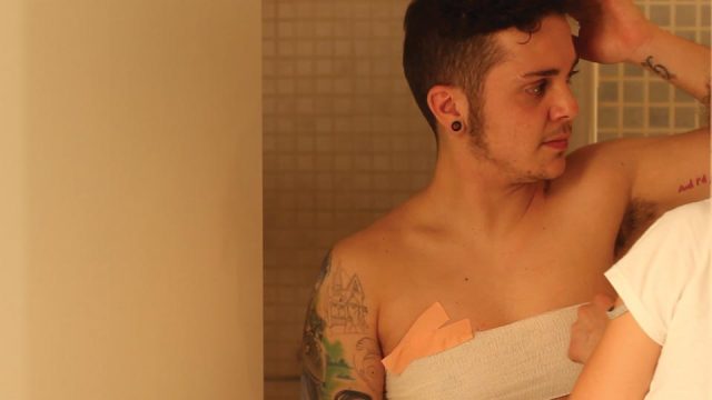 Un-uomo-deve-essere-forte_2_catalogo